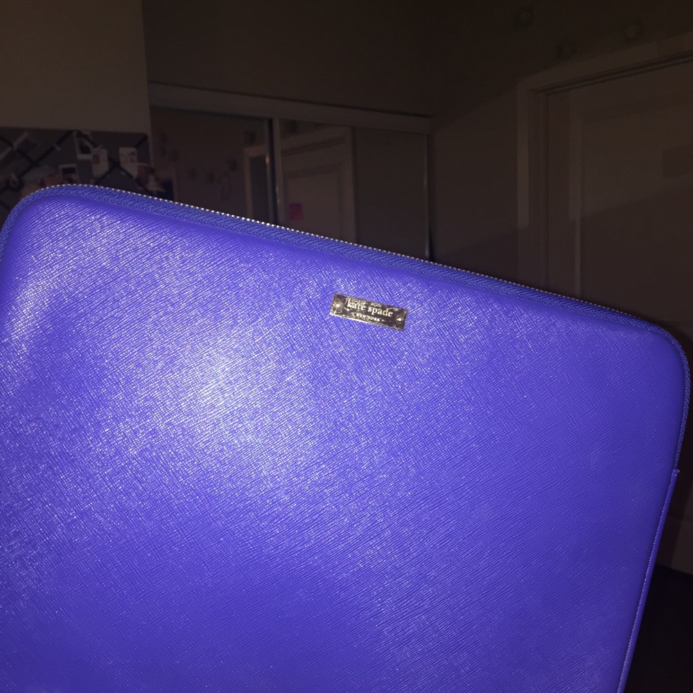 kate spade laptop case. 👓💻